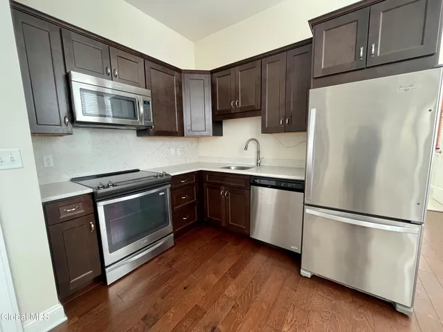 $3,151 | 233 Lake Avenue, Unit 201, Saratoga Springs, NY 12866