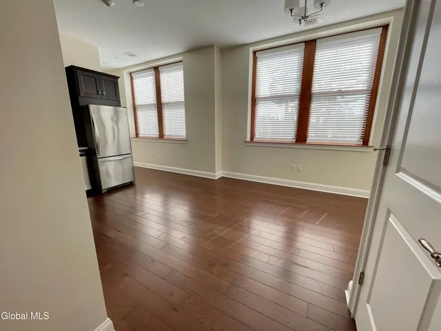 $3,151 | 233 Lake Avenue, Unit 201, Saratoga Springs, NY 12866