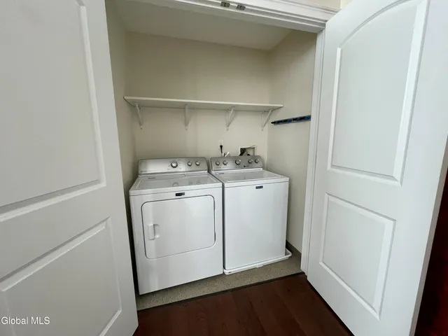 $3,151 | 233 Lake Avenue, Unit 201, Saratoga Springs, NY 12866