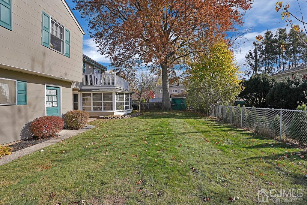 134 Benart Place Middlesex, NJ 08846 - Photo 27 of 28 a backyard of a house with lots of green space