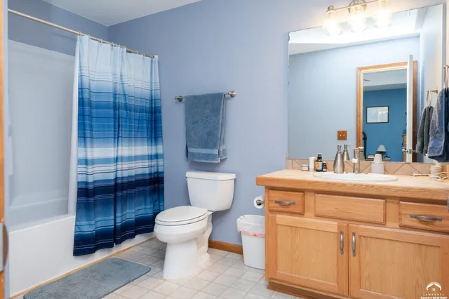 $309,000 | 120 Hillside Drive, Baldwin City, KS 66006