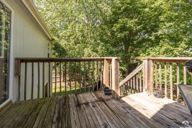 $309,000 | 120 Hillside Drive, Baldwin City, KS 66006