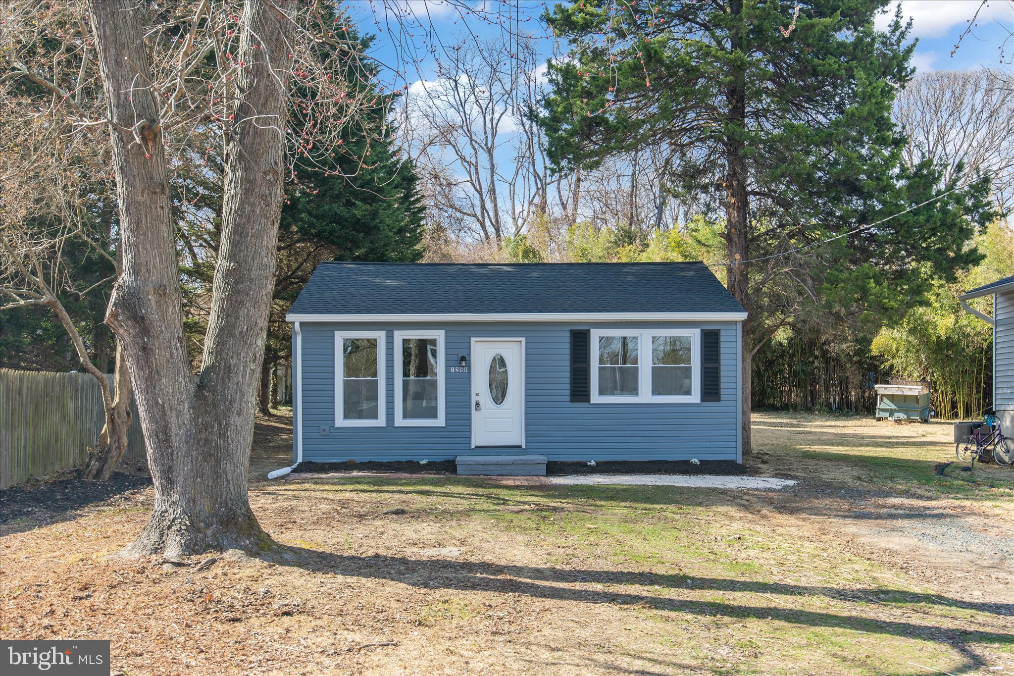 1258 Cape St Claire Road Annapolis, MD 21409 - Photo 2 of 30