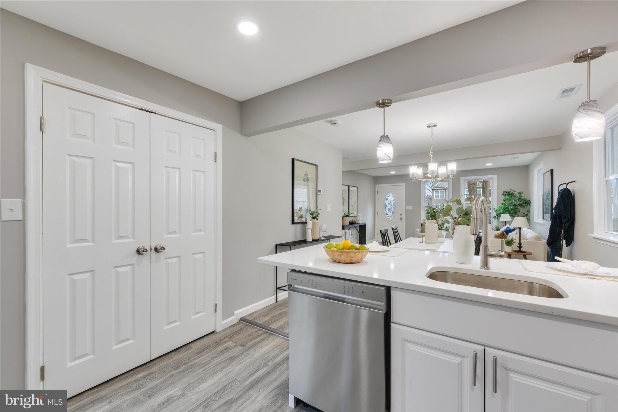 1258 Cape St Claire Road Annapolis, MD 21409 - Photo 6 of 30