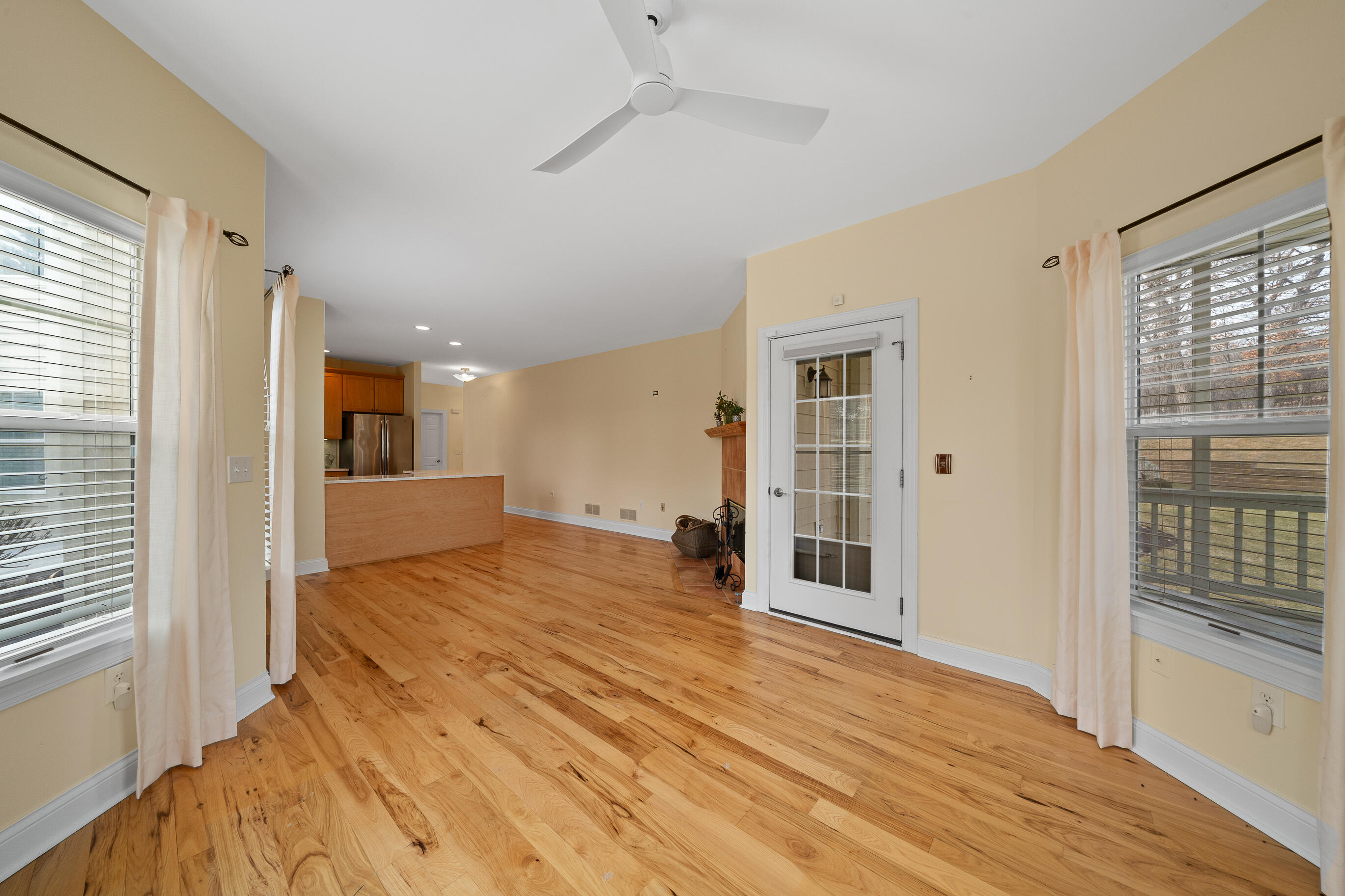 1018 Terrace Court, Unit 435M Geneva, WI 53147 - Photo 13 of 106 1018 Terrace Dr-43