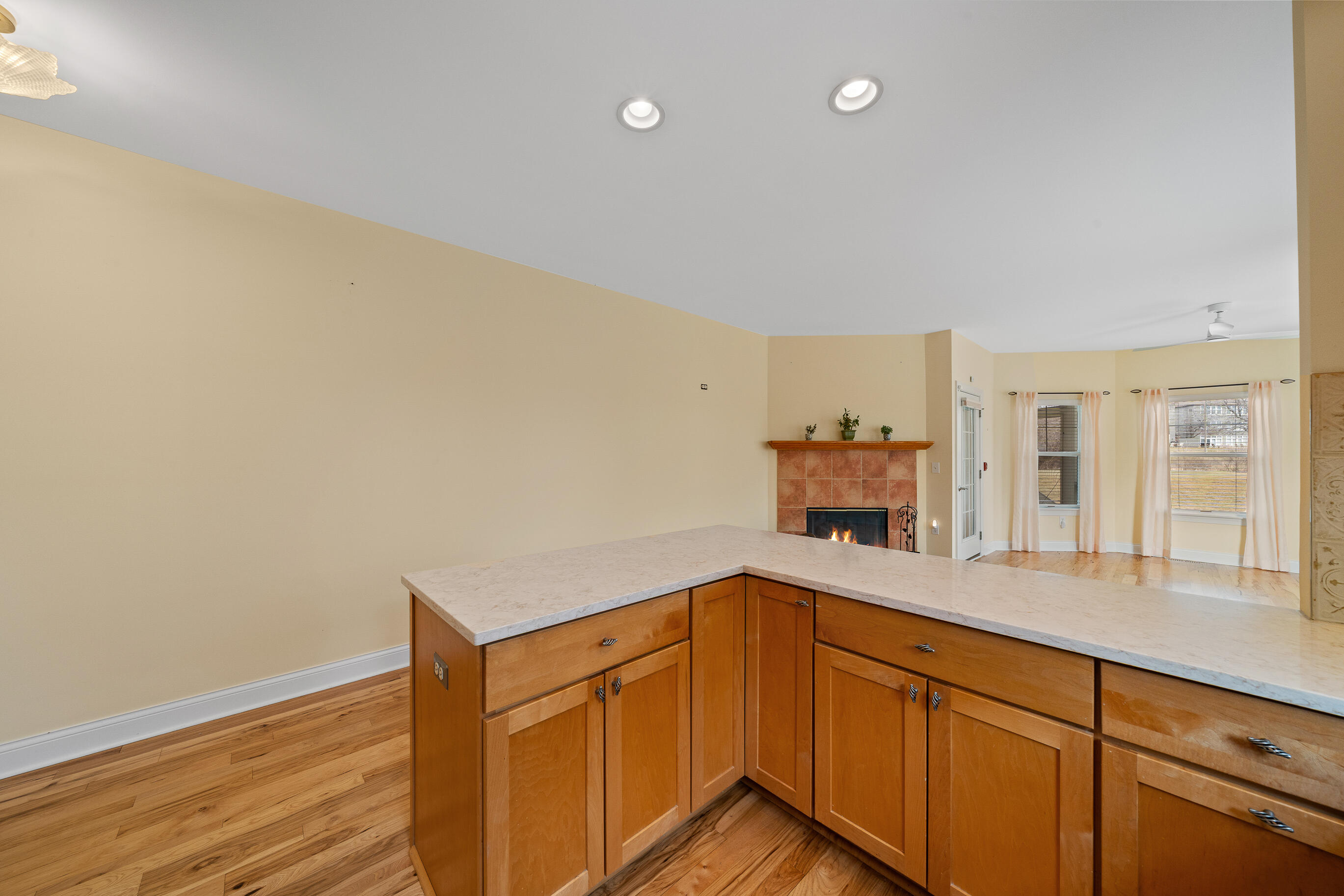 1018 Terrace Court, Unit 435M Geneva, WI 53147 - Photo 24 of 106 1018 Terrace Dr-33