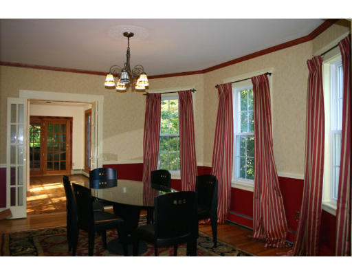 379 Commonwealth Road Wayland, MA 01778 - Photo 8 of 19 Gallery Image 8