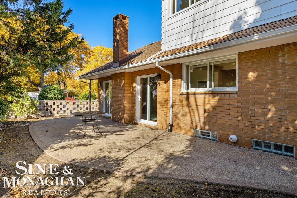 781 Fairford Road Grosse Pointe Woods, MI 48236 - Photo 47 of 57