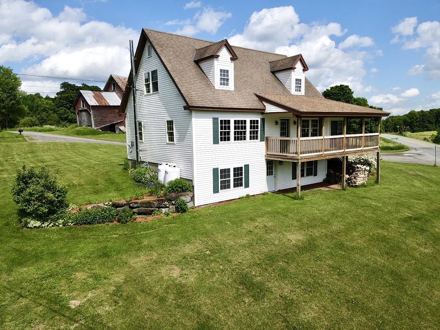 3 Brocklebank Road Tunbridge, VT 05077 - Photo 3 of 37