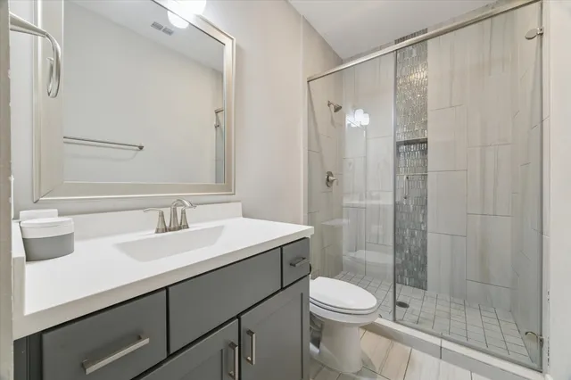 $5,800 | 6609 Basal Woods Way, Houston, TX 77055