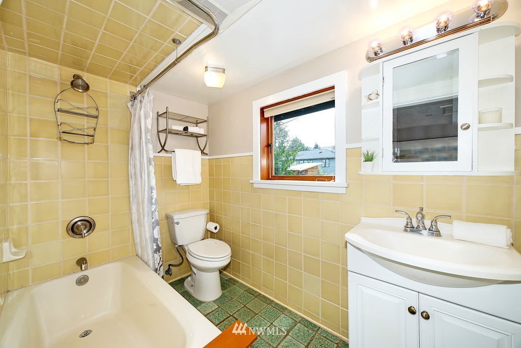 3441 36th Avenue Southwest Seattle, WA 98126 - Photo 19 of 25 Gallery Image 19