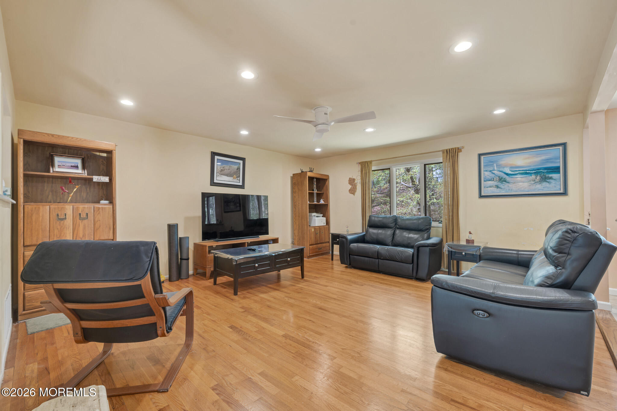 3 Cardinal Road Holmdel, NJ 07733 - Photo 10 of 26 DSC06170