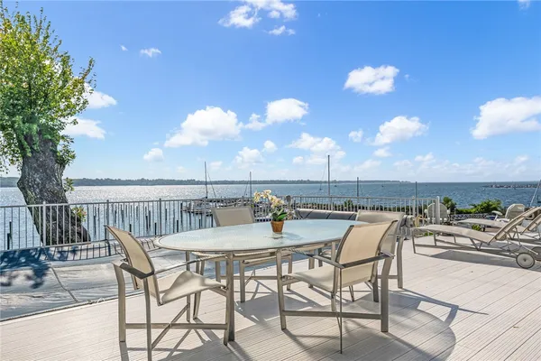 $990,000 | 8 Rushton Drive, Cranston, RI 02905