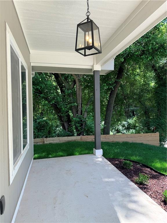 5204 Klamm Road Kansas City, KS 66106 - Photo 2 of 19
