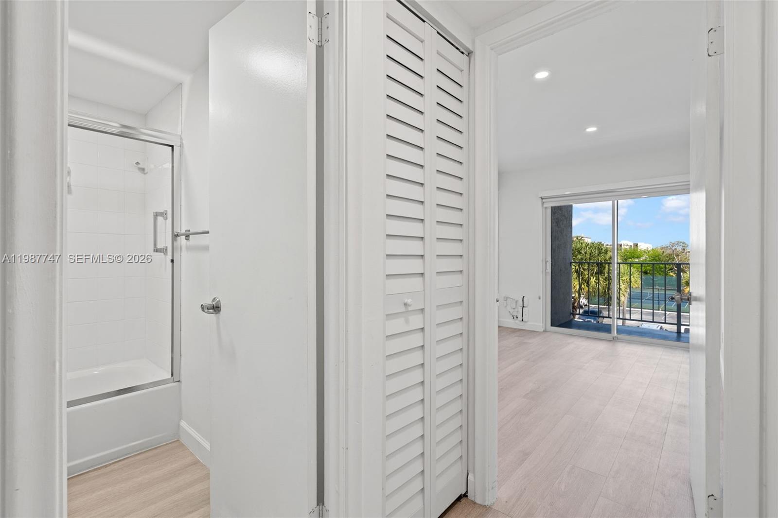 7765 Southwest 86th Street, Unit F2303 Miami, FL 33143 - Photo 26 of 50 a view of entryway with livingroom