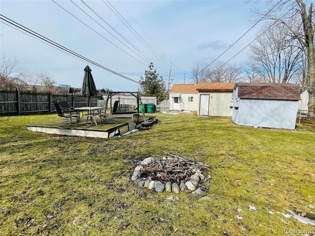 2516 James Road Auburn Hills, MI 48326 - Photo 25 of 33