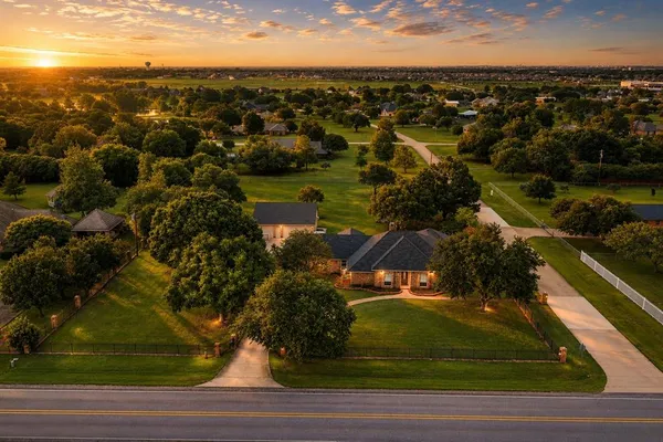 $499,999 | 11736 Farm To Market Road 740, Forney, TX 75126