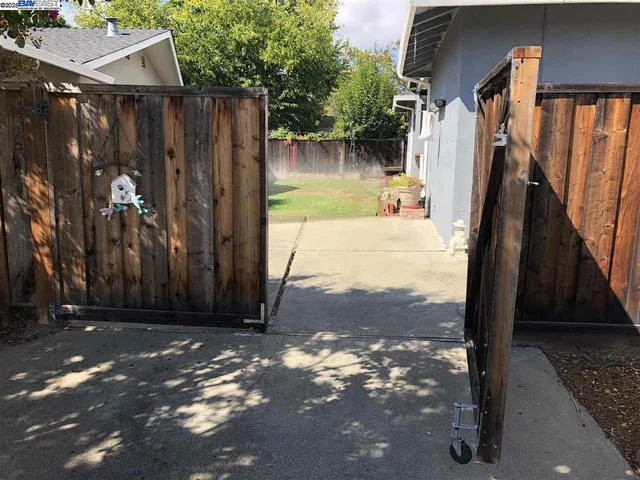 $3,800 | 775 Leland Way, Livermore, CA 94550