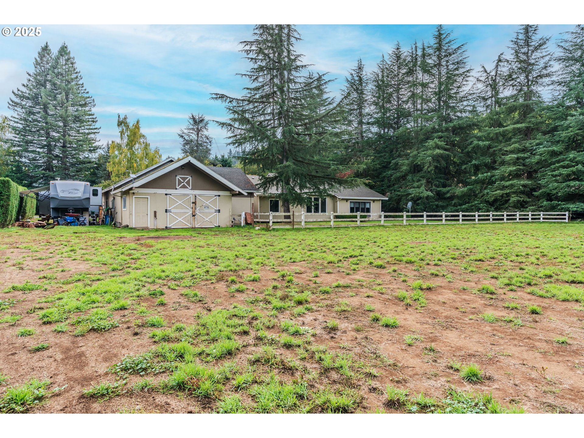 35709 Southeast Lusted Road Boring, OR 97009 - Photo 46 of 48 a house with a garden