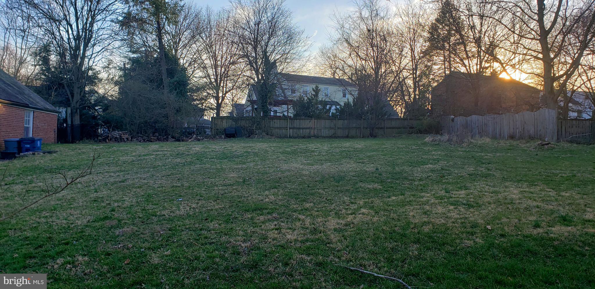 10306 Naglee Road Silver Spring, MD 20903 - Photo 3 of 4