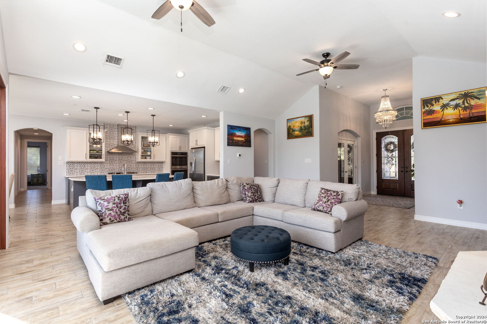 795 Maximino Ridge Road Bulverde, TX 78163 - Photo 9 of 42