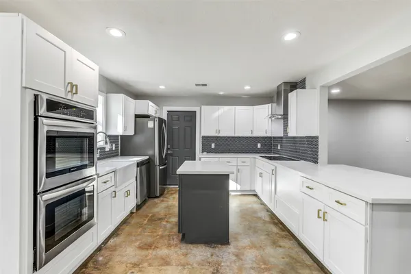 $599,999 | 31423 Reids Prairie Road, Waller, TX 77484