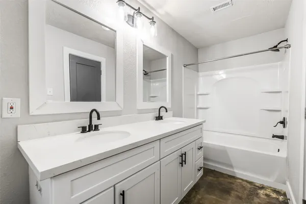 $599,999 | 31423 Reids Prairie Road, Waller, TX 77484