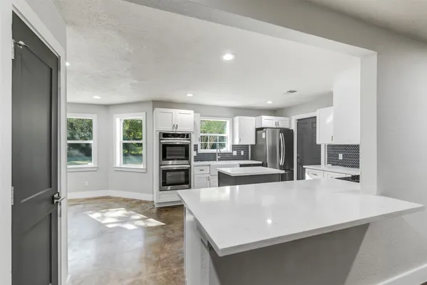 $599,999 | 31423 Reids Prairie Road, Waller, TX 77484