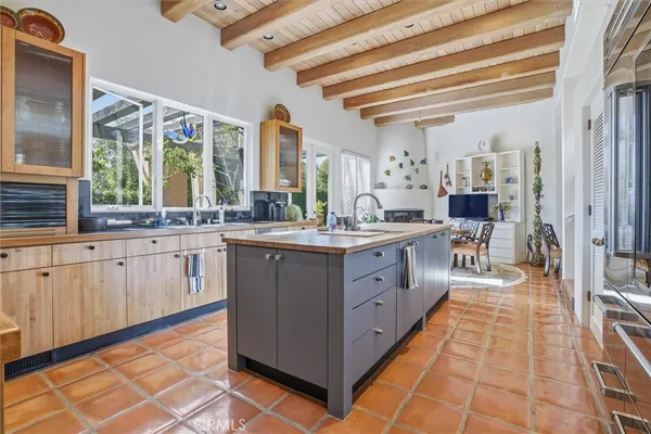 $2,600,000 | 860 Skyline Drive, San Luis Obispo, CA 93405
