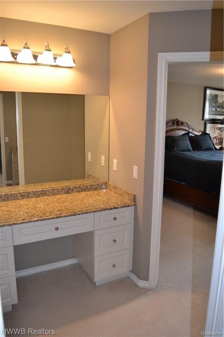 2799 South Addison Circle Rochester, MI 48306 - Photo 48 of 71 Separate Vanity for Bedroom 4