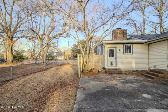 $195,000 | 2915 Northwoods Drive, Jacksonville, NC 28540