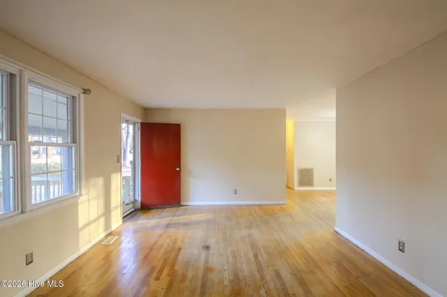 $195,000 | 2915 Northwoods Drive, Jacksonville, NC 28540