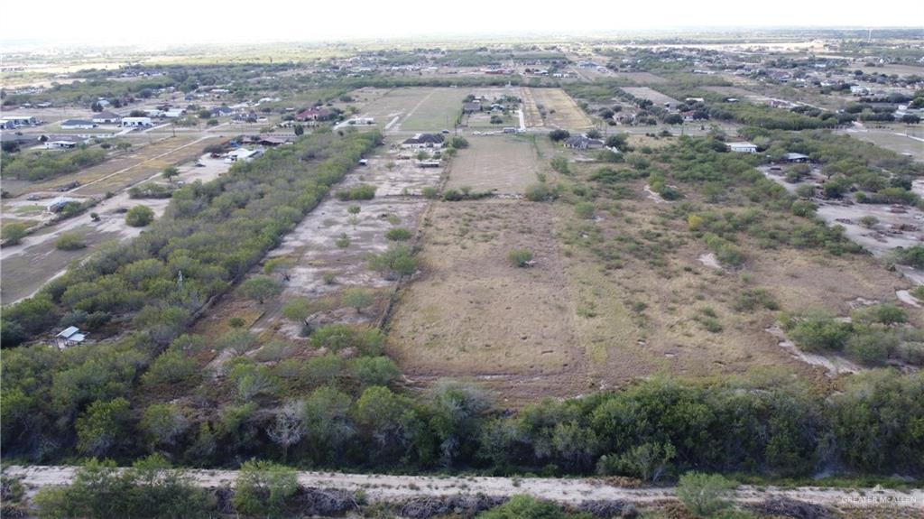 Na North Val Verde Road Edcouch, TX 78538 - Photo 4 of 9 an aerial view of multiple house
