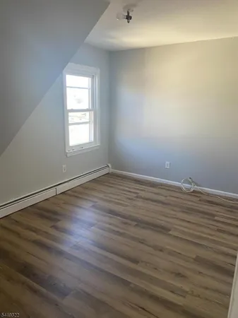 $2,375 | 107 Church Street, Nutley, NJ 07110