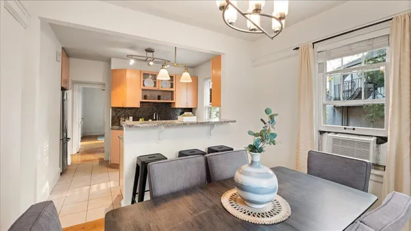 $183,900 | 3400 List Place, Unit 1, Minneapolis, MN 55416