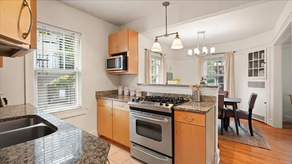 $183,900 | 3400 List Place, Unit 1, Minneapolis, MN 55416