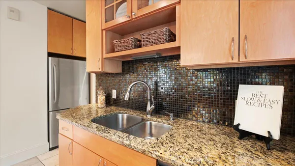 $183,900 | 3400 List Place, Unit 1, Minneapolis, MN 55416