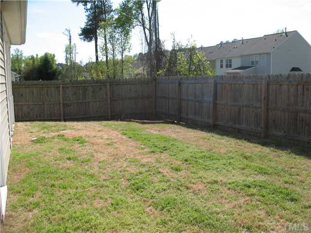 1100 Shackleton Road Apex, NC 27502 - Photo 3 of 15 Gallery Image 3