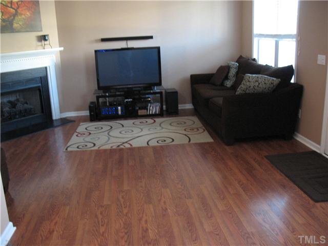 1100 Shackleton Road Apex, NC 27502 - Photo 4 of 15 Gallery Image 4
