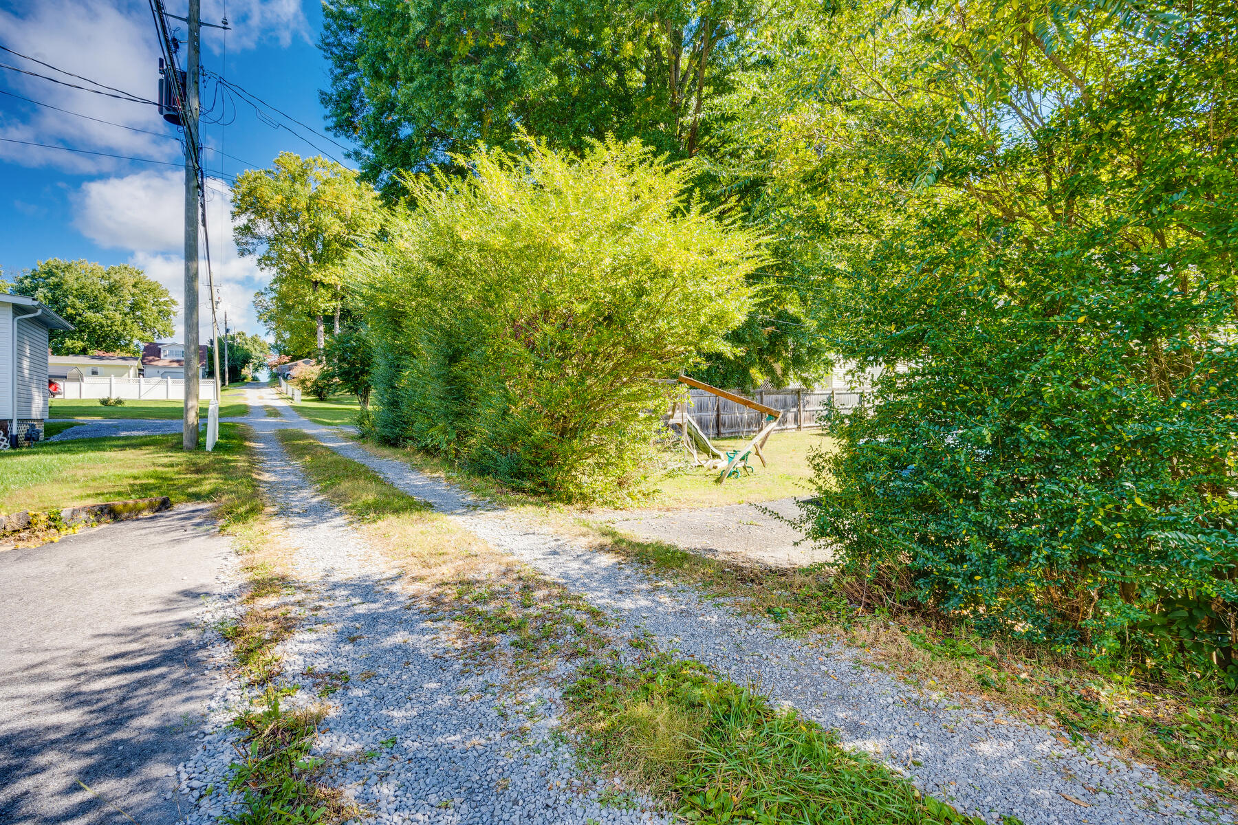 741 Maple Avenue Erwin, TN 37650 - Photo 10 of 24 014