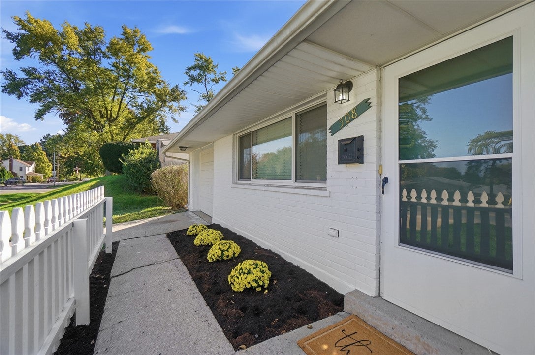 508 East David Road Kettering, OH 45429 - Photo 4 of 31 Gallery Image 4