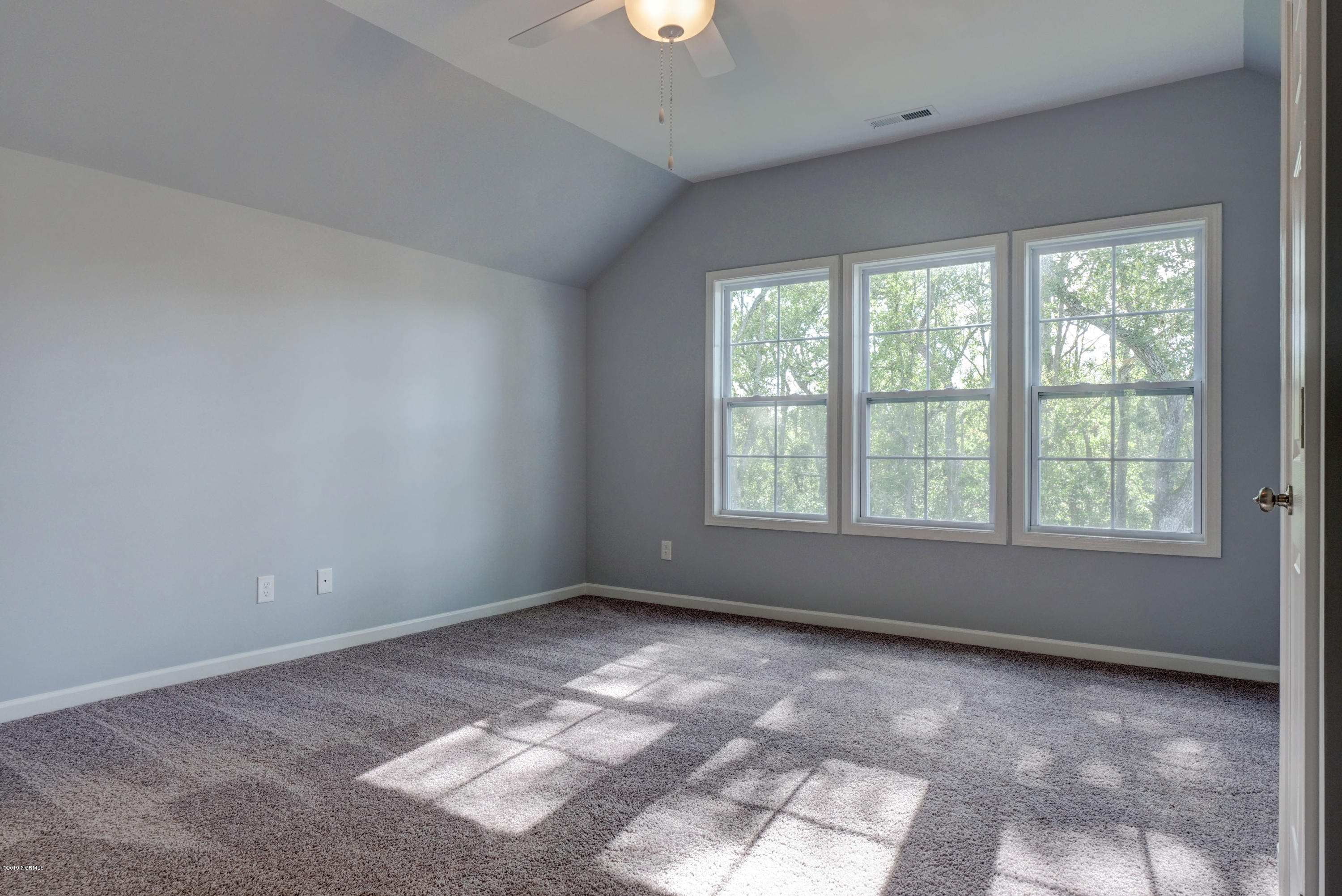 193 Violetear Ridge, Unit LOT #40 Hampstead, NC 28443 - Photo 11 of 30 P1677111_2_3_4_5_6_7