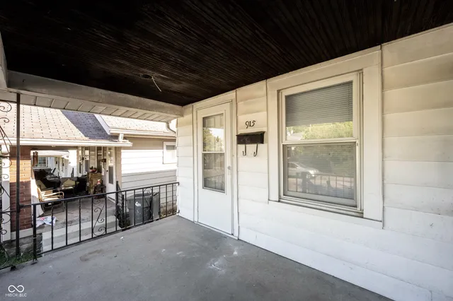 $849 | 915 North Drexel Avenue, Indianapolis, IN 46201