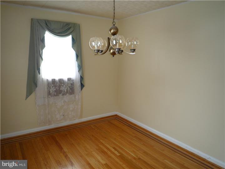 300 Marne Road Brooklawn, NJ 08030 - Photo 10 of 20 Dining Room