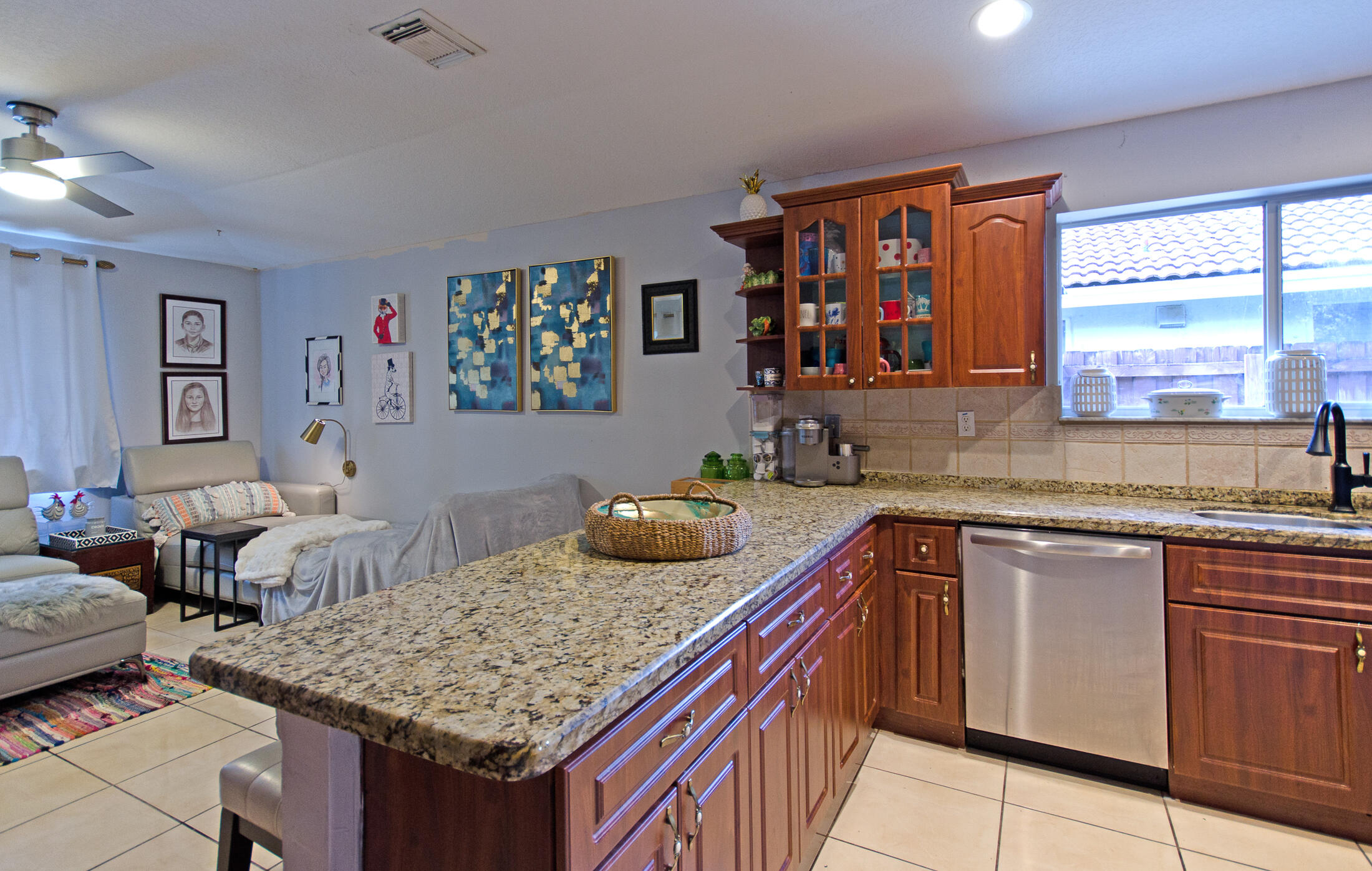 18324 Southwest 149th Place Miami, FL 33187 - Photo 20 of 30 kitchen 2