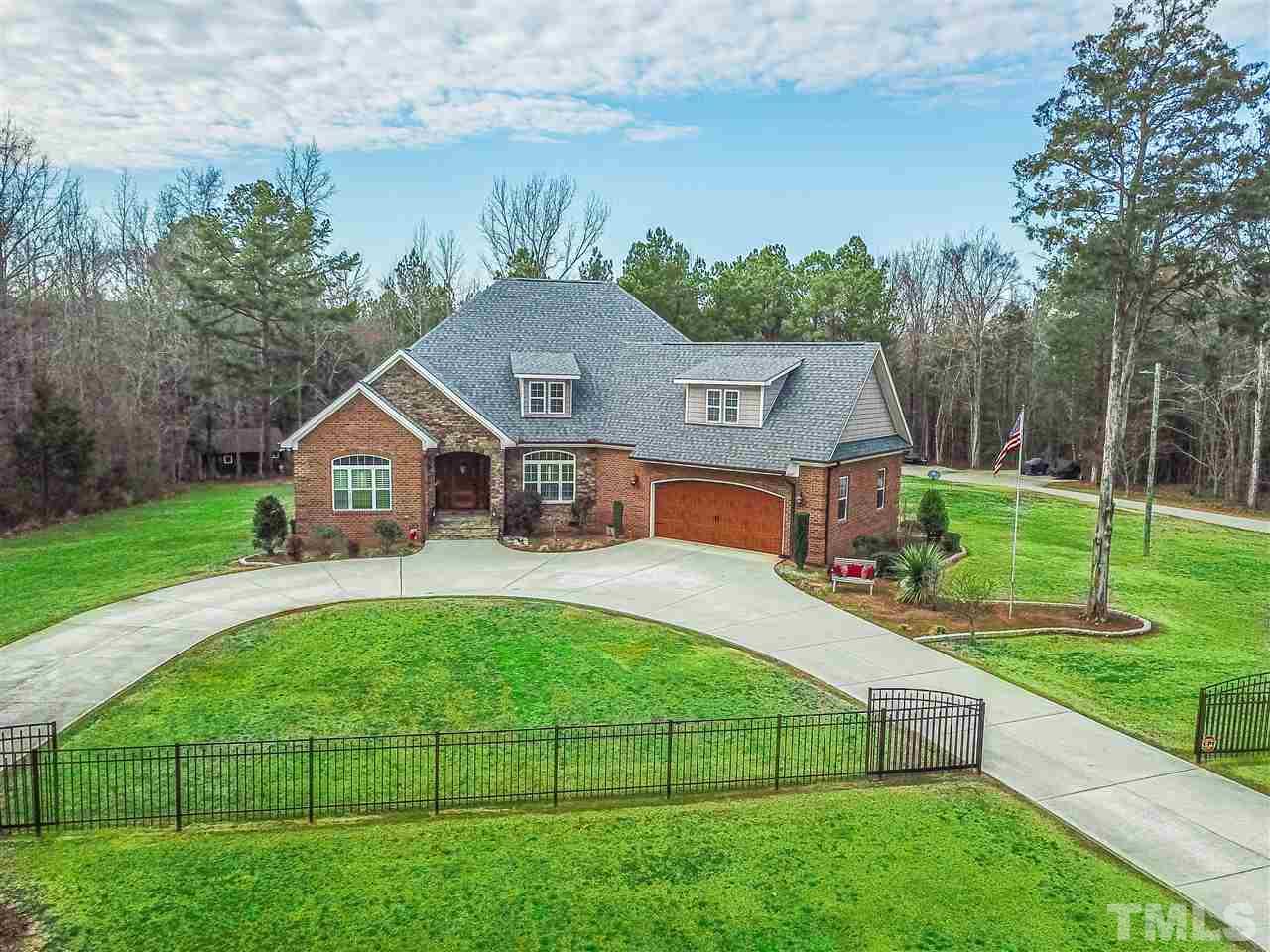 535 Barber Road Carthage, NC 28327 - Photo 1 of 30 a front view of a house with garden