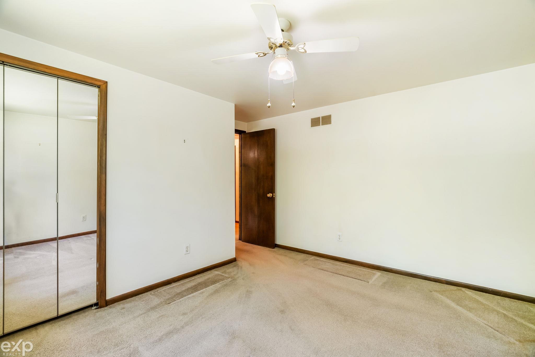 59707 Kittle Road Washington, MI 48094 - Photo 28 of 52