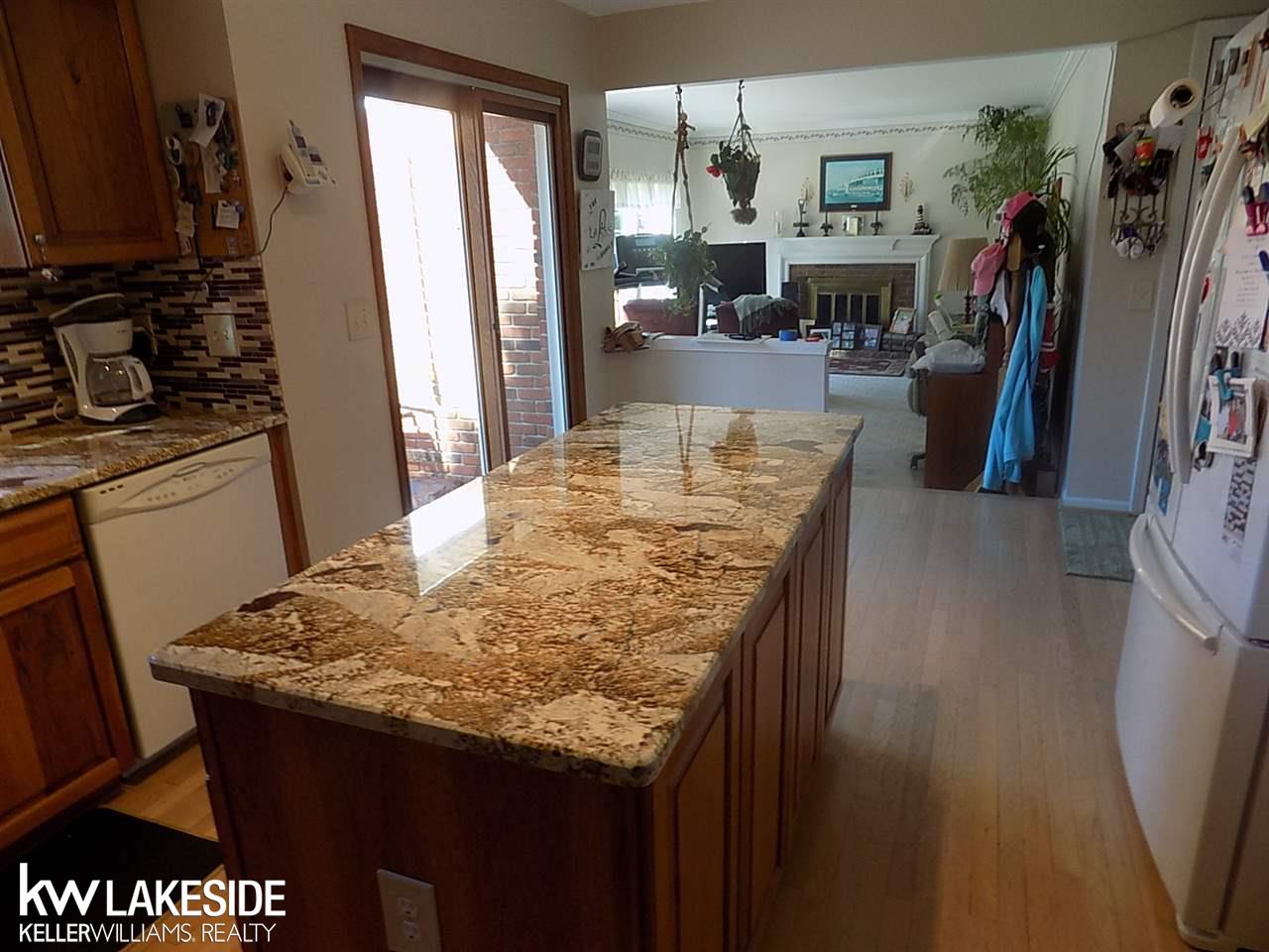 46215 Doubletree Road Canton, MI 48187 - Photo 8 of 33 KITCHEN ISLAND