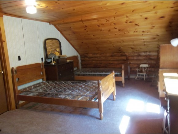 471 South Salisbury Road Franklin, NH 03235 - Photo 2 of 21