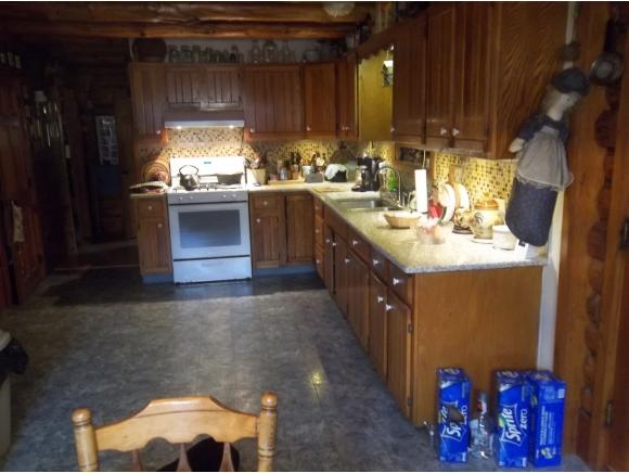471 South Salisbury Road Franklin, NH 03235 - Photo 13 of 21